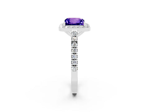 White gold Princess Cut Halo Diamond Ring with Pavé Band and Three-Prong Setting_2