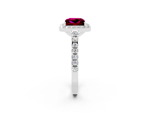 White gold Princess Cut Halo Diamond Ring with Pavé Band and Three-Prong Setting_2