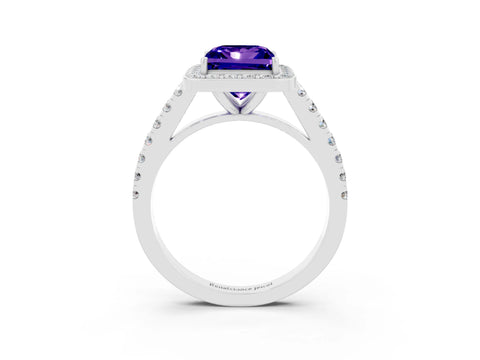 White gold Princess Cut Halo Diamond Ring with Pavé Band and Three-Prong Setting_3