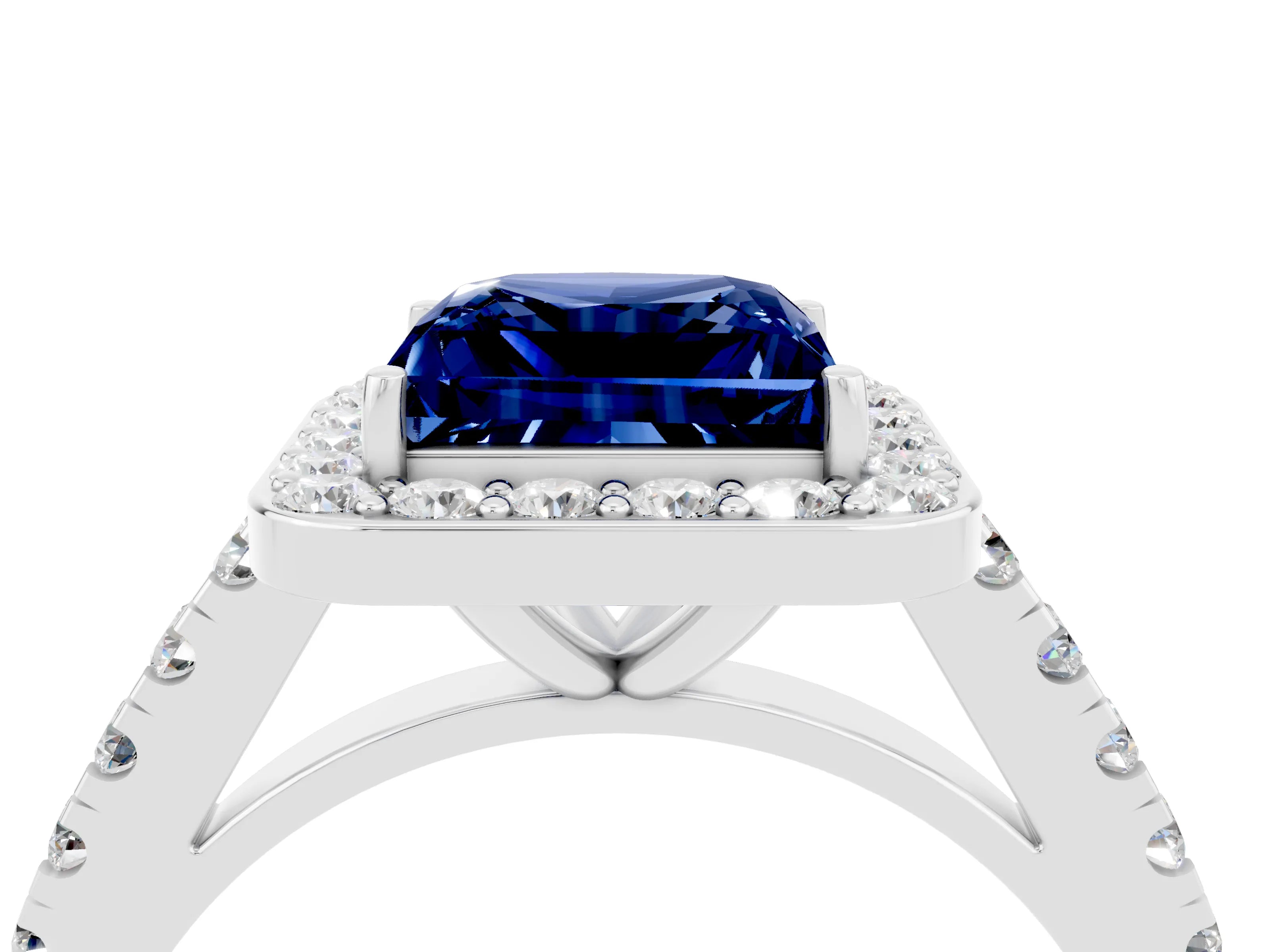 White gold Princess Cut Halo Diamond Ring with Pavé Band and Three-Prong Setting_4