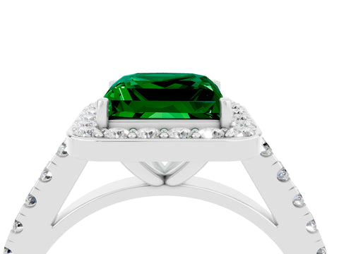 White gold Princess Cut Halo Diamond Ring with Pavé Band and Three-Prong Setting_4