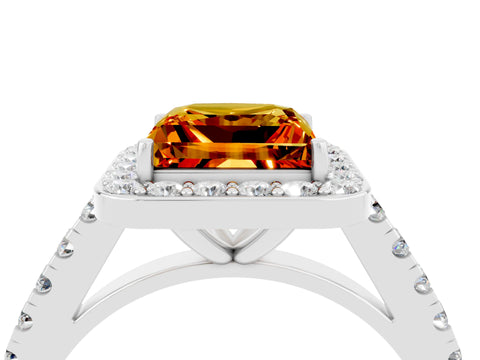 White gold Princess Cut Halo Diamond Ring with Pavé Band and Three-Prong Setting_4