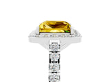 White gold Princess Cut Halo Diamond Ring with Pavé Band and Three-Prong Setting_5
