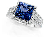 White gold Princess Cut Halo Pavé Diamond Engagement Ring with Split Shank and Four-Prong Setting_1