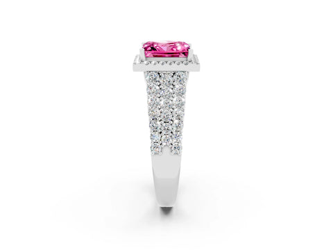 White gold Princess Cut Halo Pavé Diamond Engagement Ring with Split Shank and Four-Prong Setting_2
