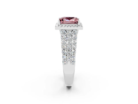 White gold Princess Cut Halo Pavé Diamond Engagement Ring with Split Shank and Four-Prong Setting_2