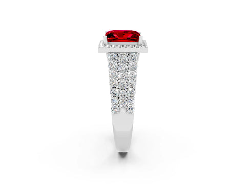 White gold Princess Cut Halo Pavé Diamond Engagement Ring with Split Shank and Four-Prong Setting_2