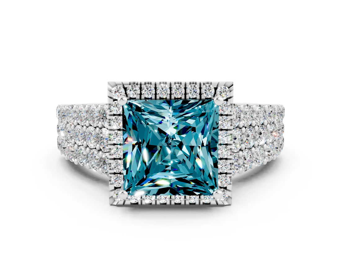 White gold Princess Cut Halo Pavé Diamond Engagement Ring with Split Shank and Four-Prong Setting