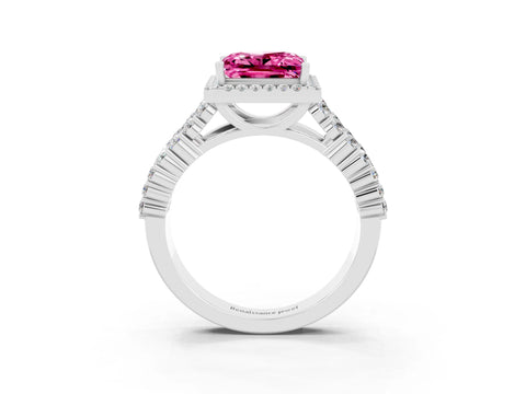 White gold Princess Cut Halo Pavé Diamond Engagement Ring with Split Shank and Four-Prong Setting_3