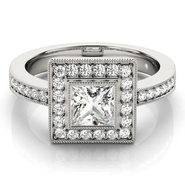 White gold Princess Cut Halo Pavé Diamond Ring