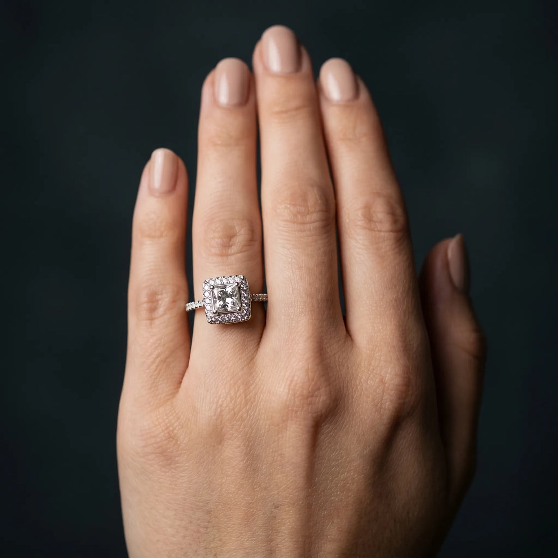 White gold Princess Cut Halo Pavé Solitaire Ring with Four-Prong Setting_21