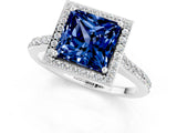 White gold Princess Cut Halo Round Diamond Pavé Band with Four-Prong Setting_1