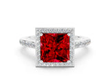 White gold Princess Cut Halo Round Diamond Pavé Band with Four-Prong Setting