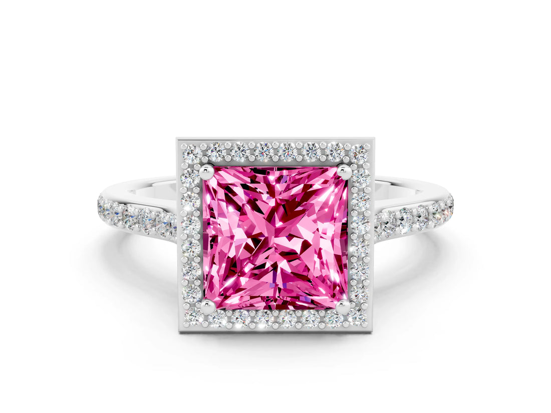 White gold Princess Cut Halo Round Diamond Pavé Band with Four-Prong Setting