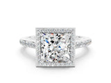 White gold Princess Cut Halo Round Diamond Pavé Band with Four-Prong Setting