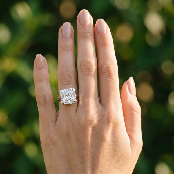 White gold Princess Cut Halo Solitaire Engagement Ring with Square Band and Four-Prong Setting