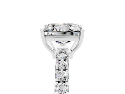 White gold Princess Cut Moissanite Pavé Solitaire Engagement Ring with Four-Prong Setting_17