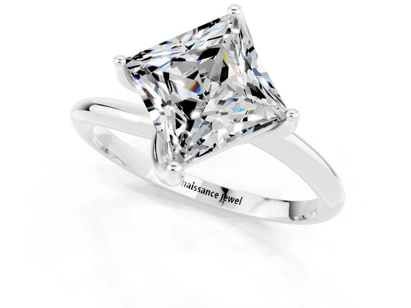 White gold Princess Cut Moissanite Solitaire Engagement Ring with Four-Prong Setting and Classic Band