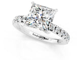 White gold Princess Cut Moissanite Solitaire Pavé Engagement Ring with Round Band and Prong Setting_13