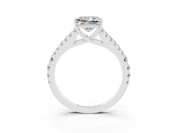 White gold Princess Cut Moissanite Split Shank Pavé Engagement Ring with Four-Prong Setting