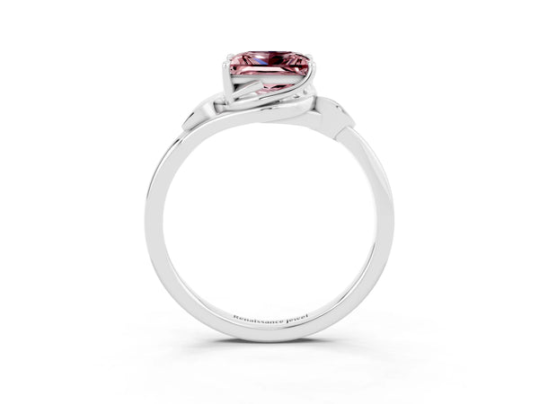 White gold Princess Cut Morganite Solitaire Ring with Twist Band and Four-Prong Setting