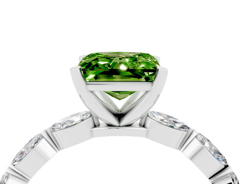 White gold Princess Cut Peridot Ring with Marquise Side Stones and Prong Setting_4