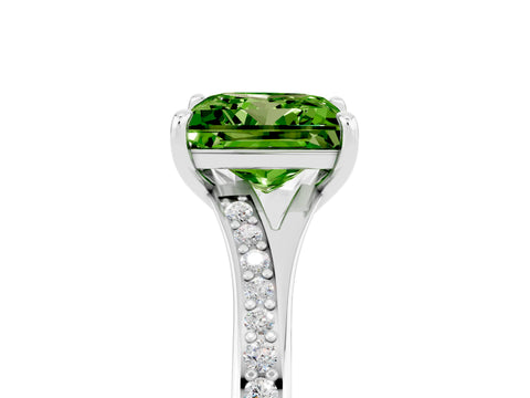 White gold Princess Cut Peridot Solitaire Ring with Pavé Band and Prong Setting_5
