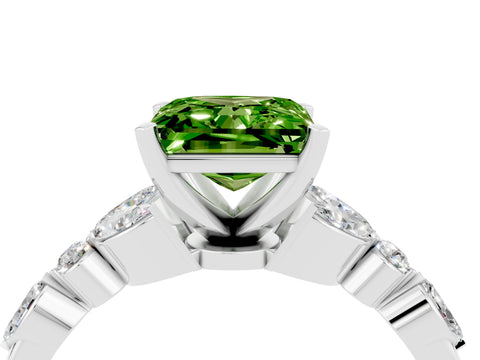 White gold Princess Cut Peridot Solitaire Ring with Side Stones and Four-Prong Setting_16