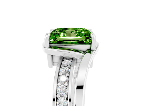 White gold Princess Cut Peridot Solitaire Ring with Split Shank and Prong Setting_5