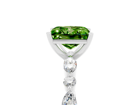 White gold Princess Cut Peridot Solitaire with Side Stones on a Pavé Band and Four-Prong Setting_5