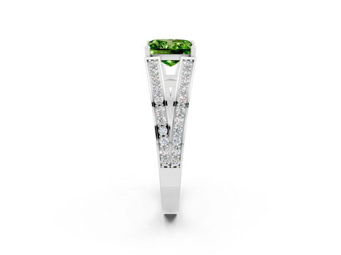White gold Princess Cut Peridot Split Shank Ring with Pavé Band and Four-Prong Setting_2