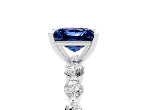 White gold Princess Cut Solitaire Blue Sapphire Ring with Pave Band and Four-Prong Setting_5