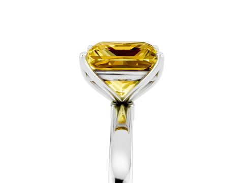 White gold Princess Cut Solitaire Diamond Ring with Thin Band and Four-Prong Setting_5