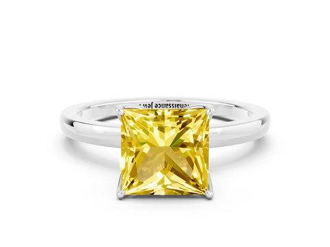 White gold Princess Cut Solitaire Diamond Ring with Thin Band and Four-Prong Setting