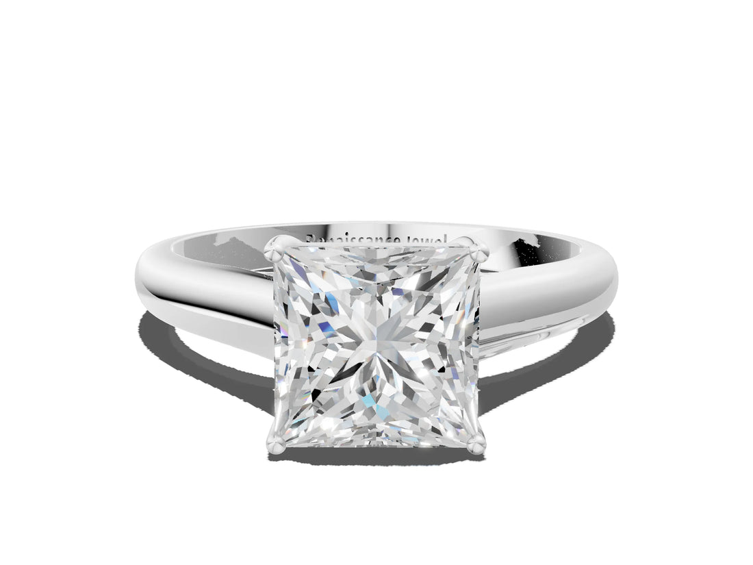 White gold Princess Cut Solitaire Engagement Ring with Tapered Band and Four-Prong Setting_3