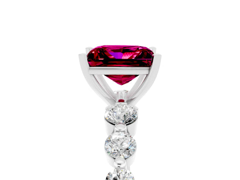 White gold Princess Cut Solitaire Garnet Ring with Pave Band and Four-Prong Setting_5
