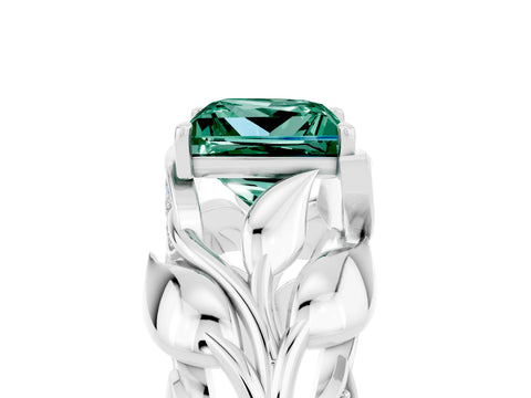 White gold Princess Cut Solitaire Leaf-Inspired Engagement Ring with Prong Setting_5