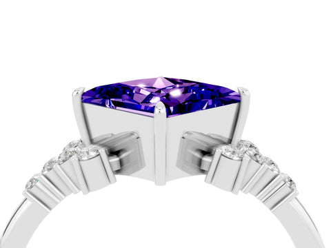 White gold Princess Cut Tanzanite Ring with Side Stones and Four-Prong Setting_40