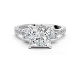 White gold Princess Cut Three-Stone Diamond Pavé Band with Prong Setting_14