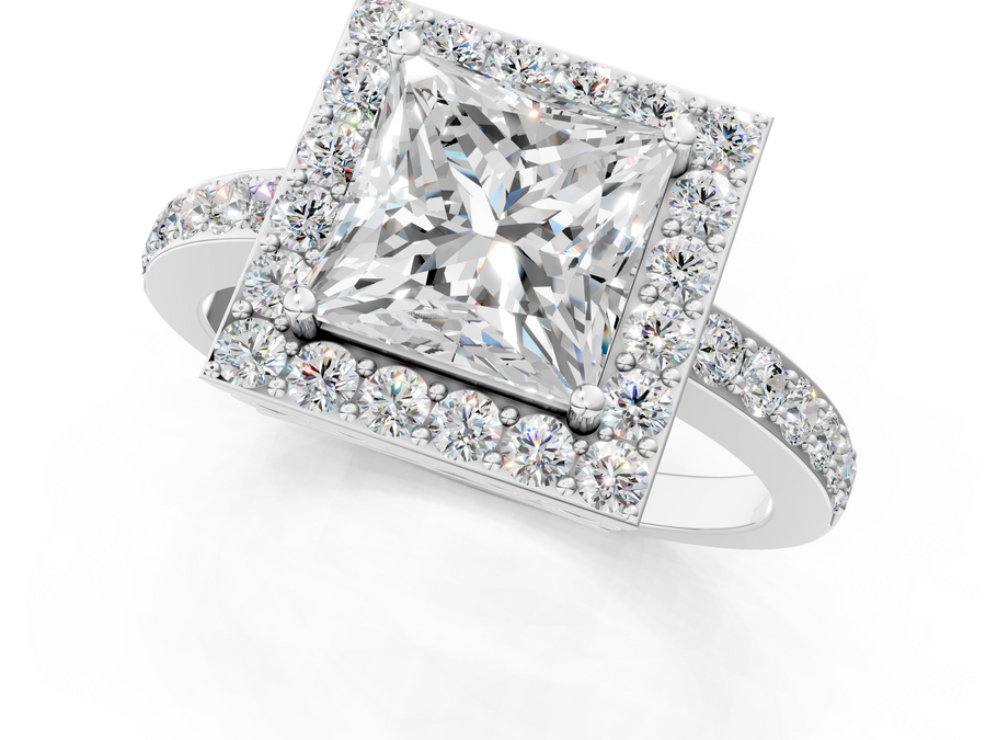 White gold Princess Halo Diamond Pavé Band Ring with Prong Setting