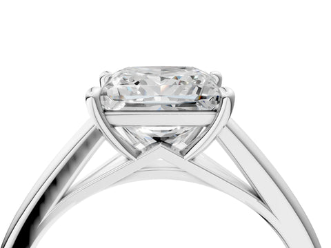White gold Princess Solitaire Engagement Ring with Four-Prong Setting and Classic Band