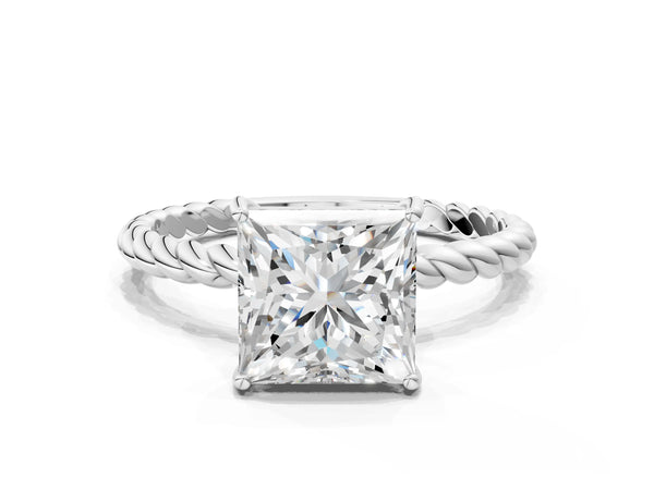 White gold Princess Solitaire Twist Band Ring with Four-Prong Setting