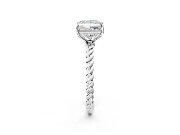 White gold Princess Solitaire Twist Band Ring with Four-Prong Setting