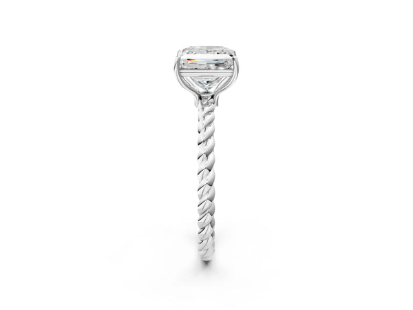 White gold Princess Solitaire Twist Band Ring with Four-Prong Setting
