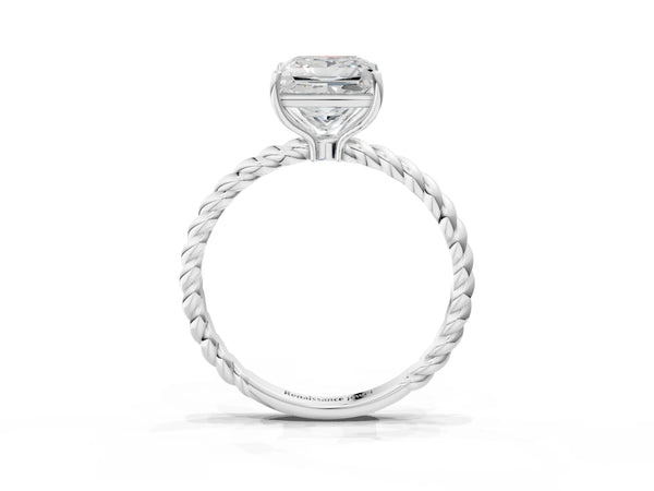 White gold Princess Solitaire Twist Band Ring with Four-Prong Setting