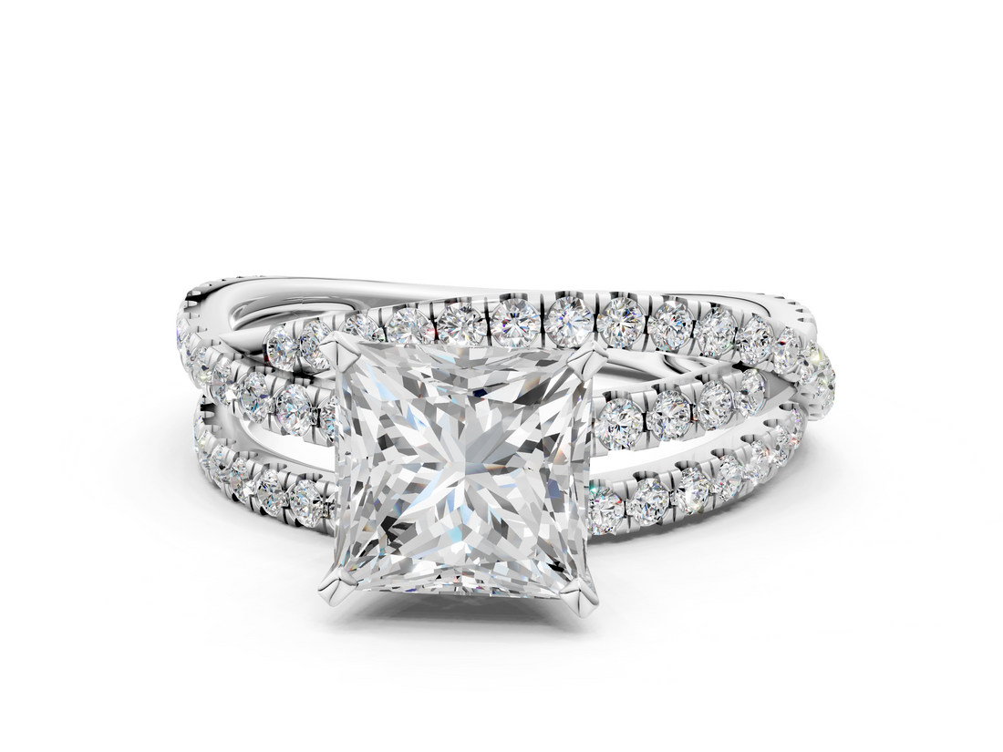 White gold Princess Solitaire Twist Band with Pavé Setting and Four-Prong Setting_112