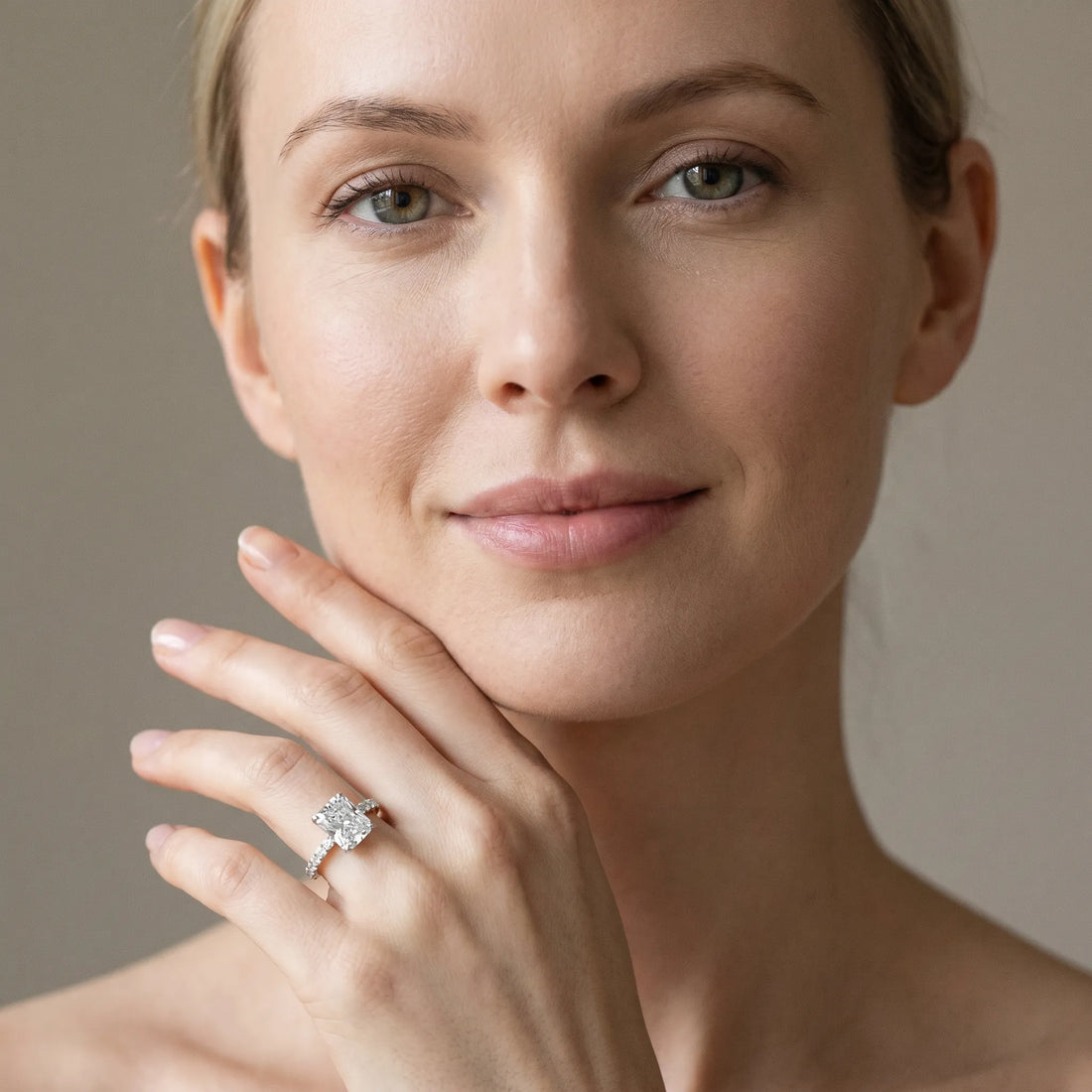 White gold Radiant Cut Diamond Solitaire Ring with Pavé Band and Four-Prong Setting_363