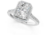 White gold Radiant Cut Halo Round Diamond Pavé Band with Four-Prong Setting_4