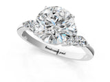 White gold Round Brilliant Diamond Solitaire Ring with Pear Side Stones and Four-Prong Setting_87