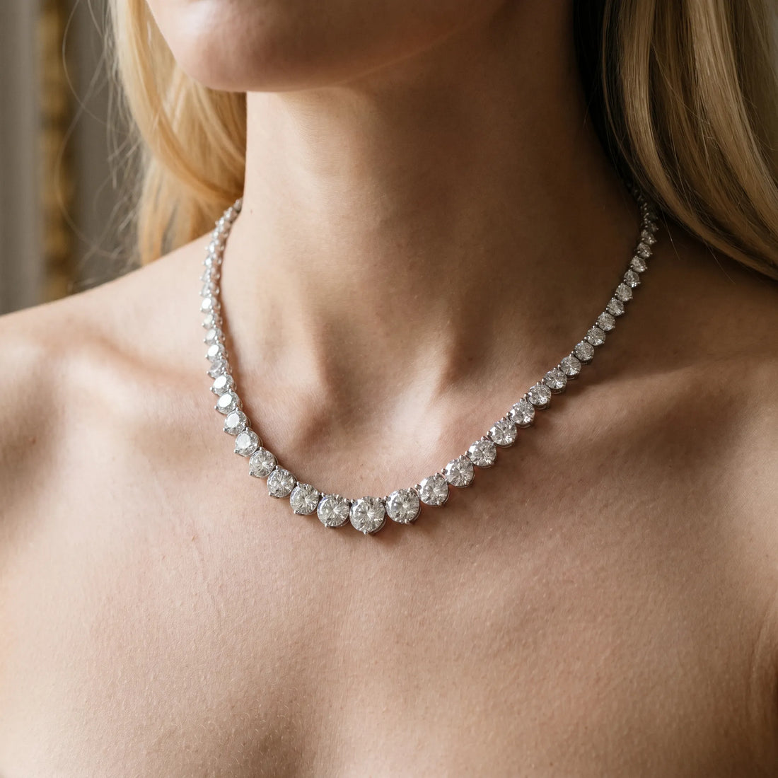White gold Round Brilliant Graduated Diamond Tennis Necklace with Three-Prong Setting